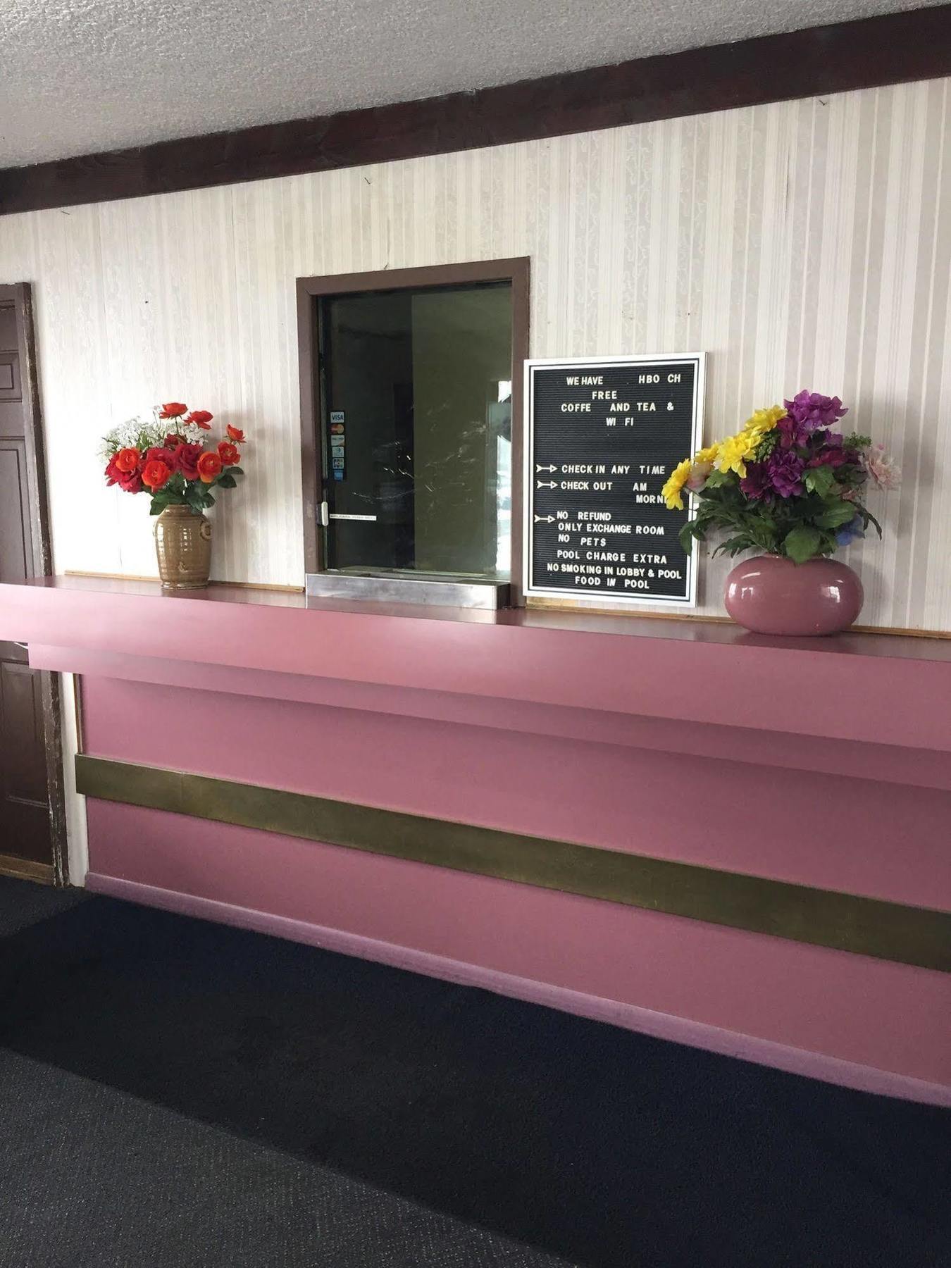 Crown Inn Toledo Bagian luar foto