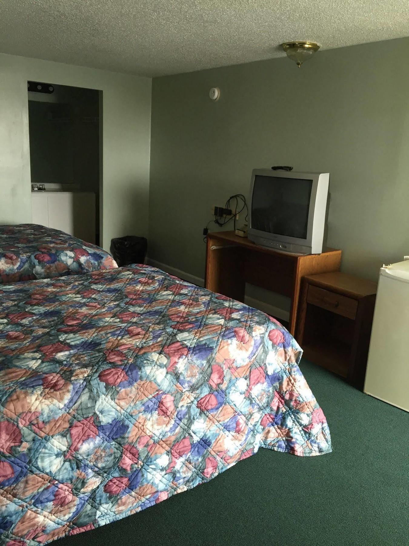 Crown Inn Toledo Bagian luar foto
