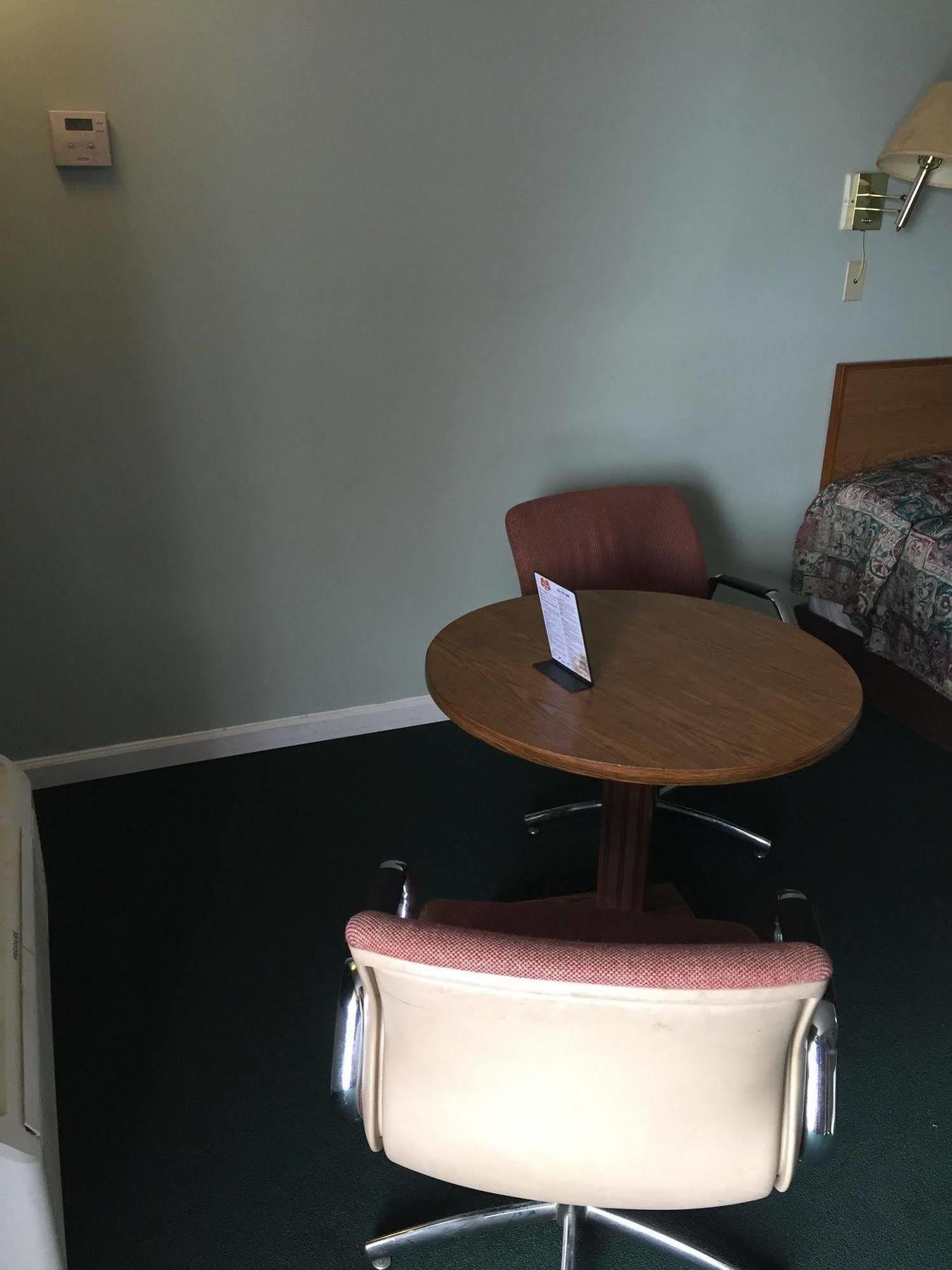 Crown Inn Toledo Bagian luar foto
